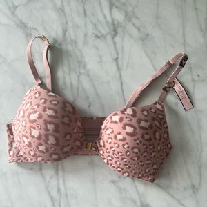 New with Tags Victoria Secret Perfect Shape bra in sz 32B